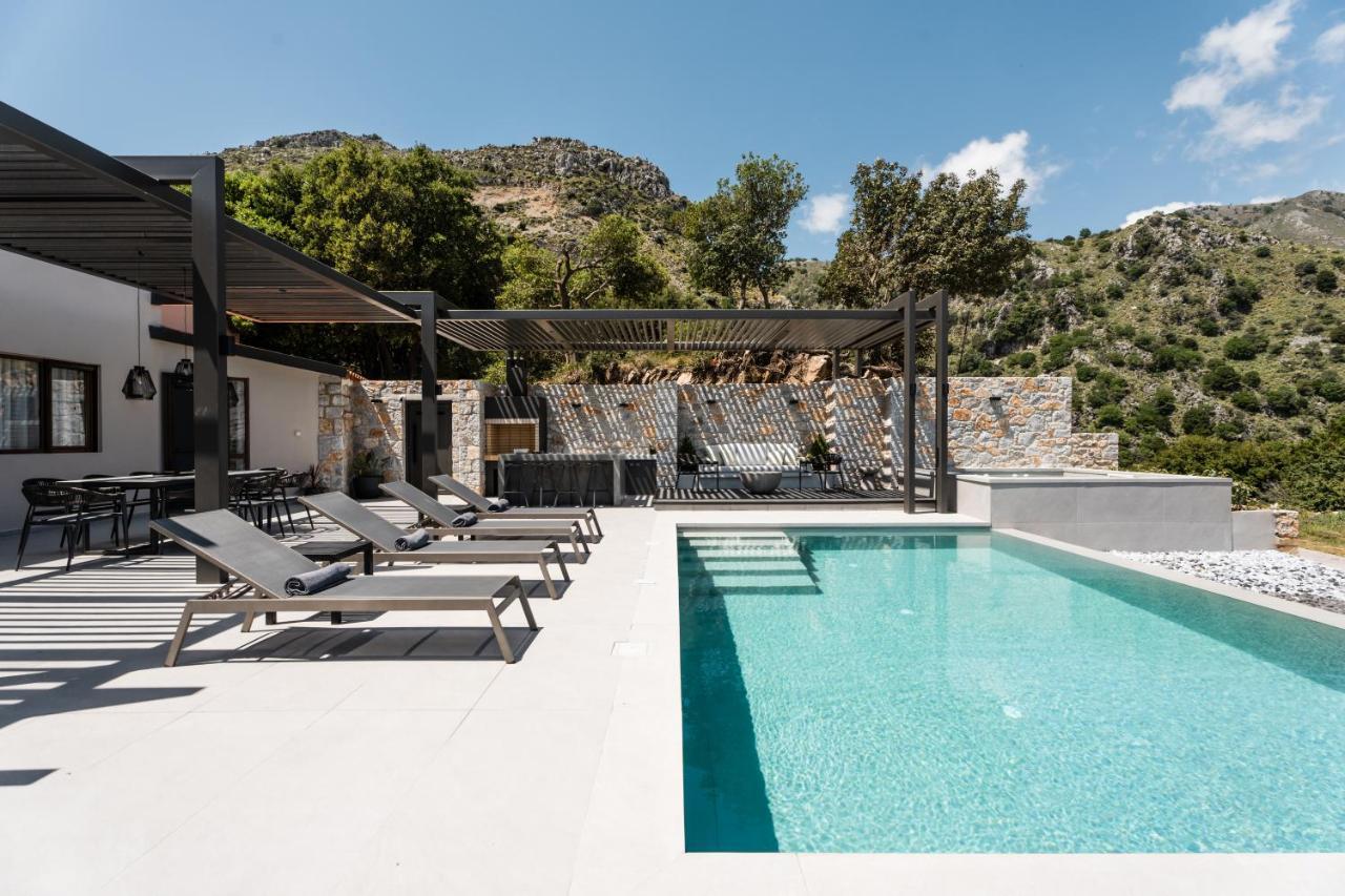 Eumelia Iconic Villa, With Heated Pool & Whirlpool, By Thinkvilla Asi Gonia Экстерьер фото